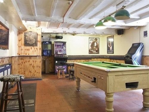 Cain Valley Hotel Llanfyllin Eksteriør bilde
